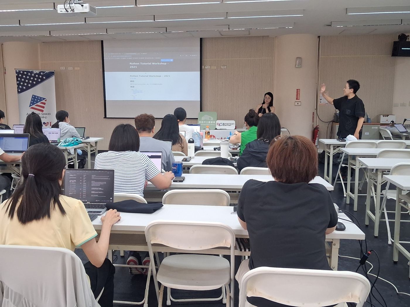 Python 入門工作坊現場